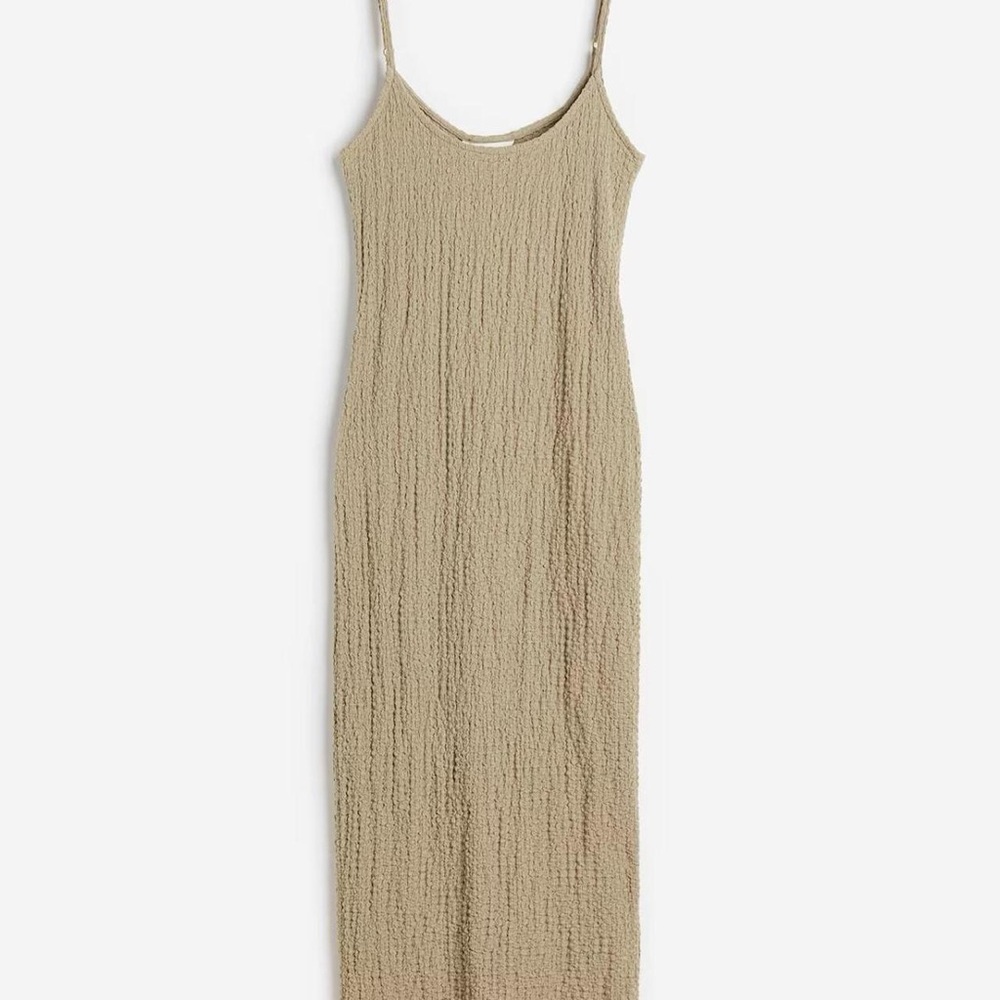 H&M crinkled maxi sage green Midi Dress in XL